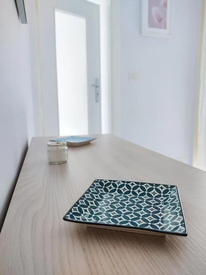 Liz House Toledo Apartment Naples
